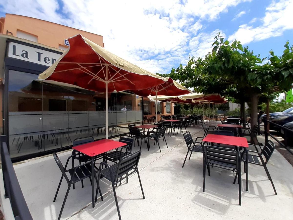 Hostal Mas Ferrer Cornellá de Terri Zewnętrze zdjęcie