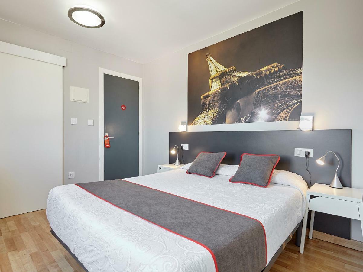 Hostal Mas Ferrer Cornellá de Terri Zewnętrze zdjęcie