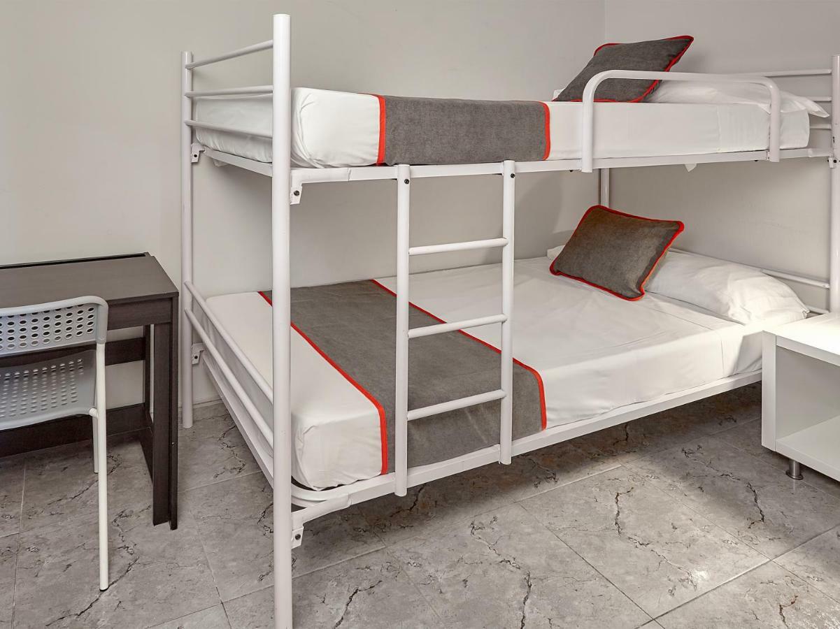 Hostal Mas Ferrer Cornellá de Terri Zewnętrze zdjęcie