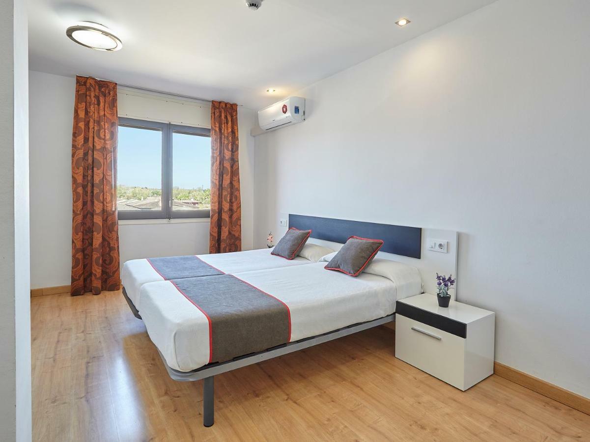 Hostal Mas Ferrer Cornellá de Terri Zewnętrze zdjęcie