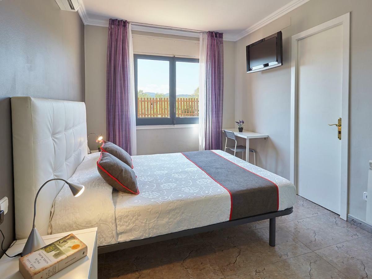 Hostal Mas Ferrer Cornellá de Terri Zewnętrze zdjęcie