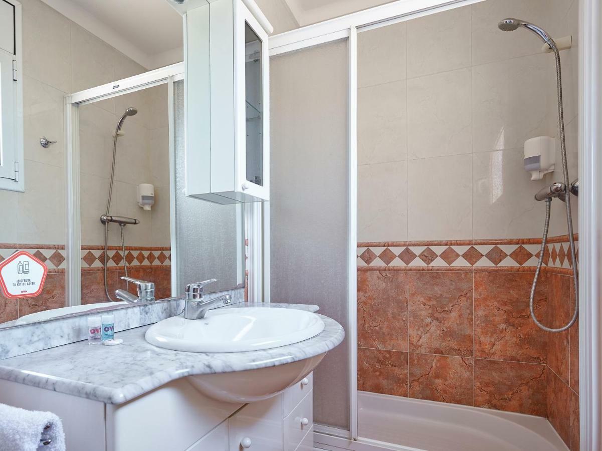 Hostal Mas Ferrer Cornellá de Terri Zewnętrze zdjęcie