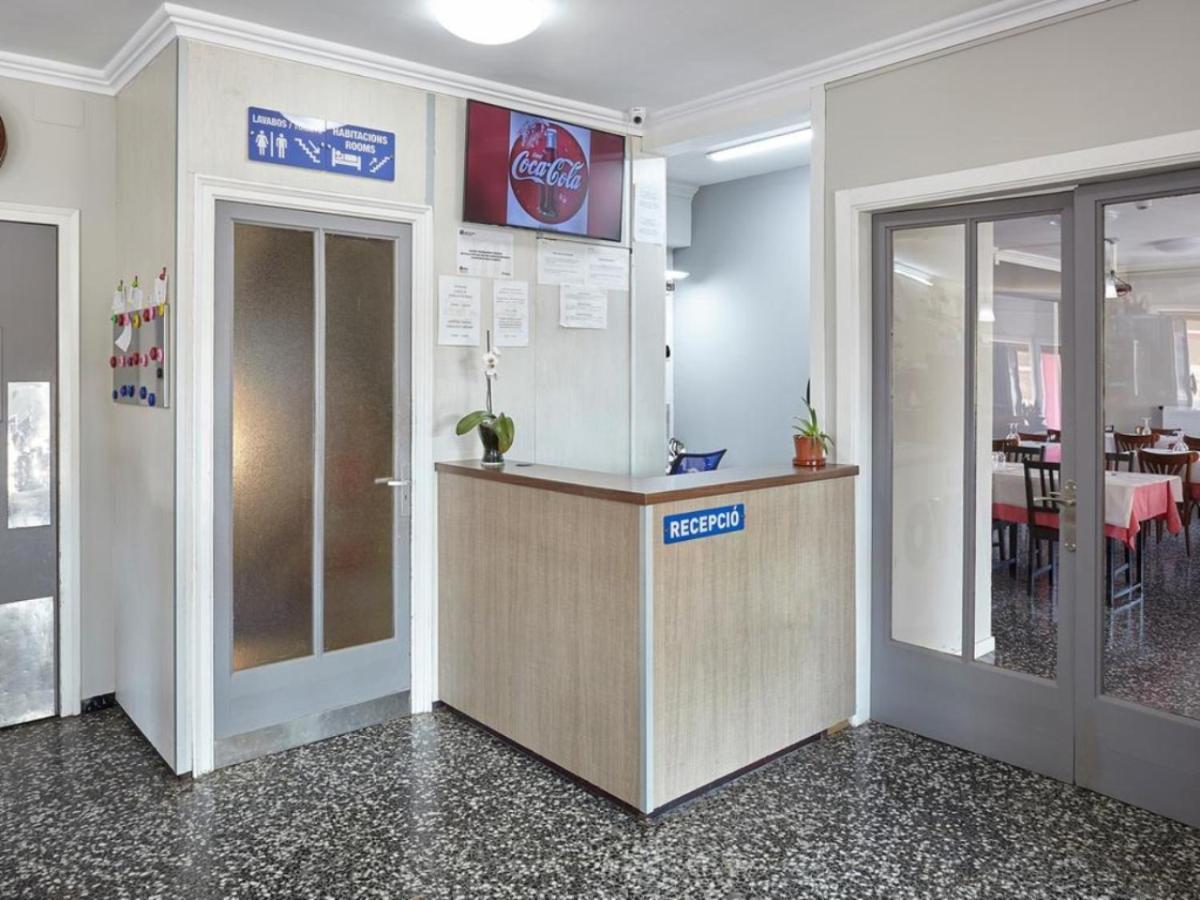 Hostal Mas Ferrer Cornellá de Terri Zewnętrze zdjęcie